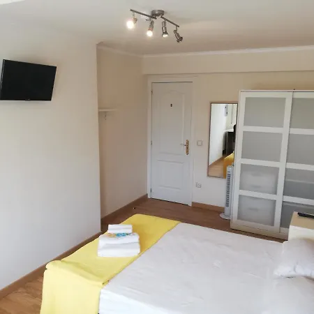 Residencia Compostela サンティアゴ・デ・コンポステーラ