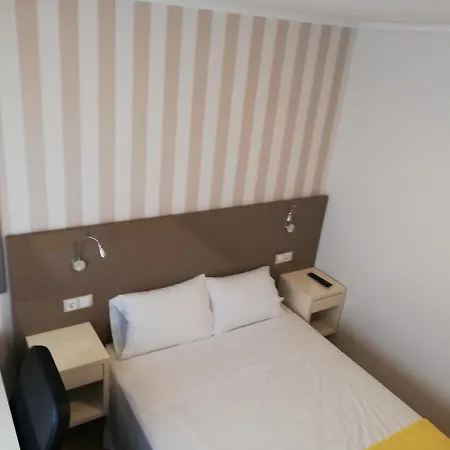 Residencia Compostela Bed and Breakfast Σαντιάγο ντε Κομποστέλα