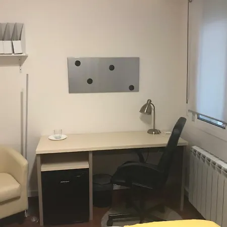 Residencia Compostela Bed & Breakfast *