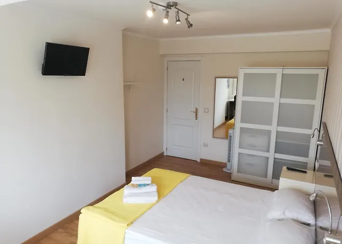 Residencia Compostela サンティアゴ・デ・コンポステーラ
