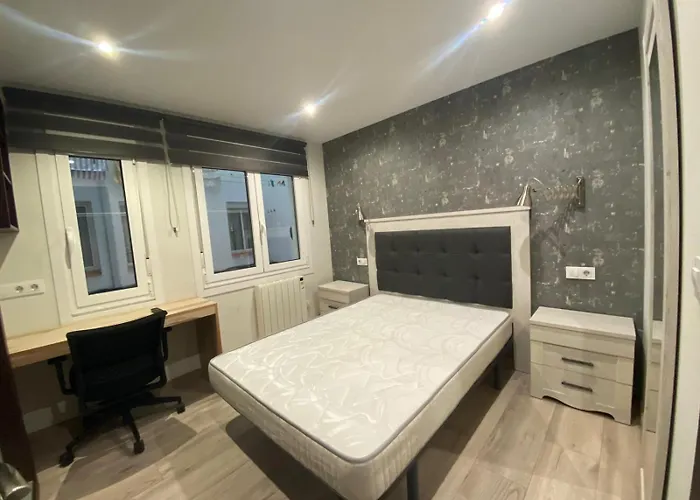 Residencia Compostela * サンティアゴ・デ・コンポステーラ