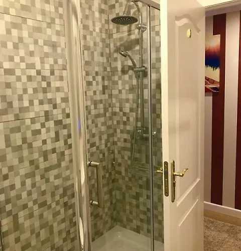 Couette-café Residencia Compostela *