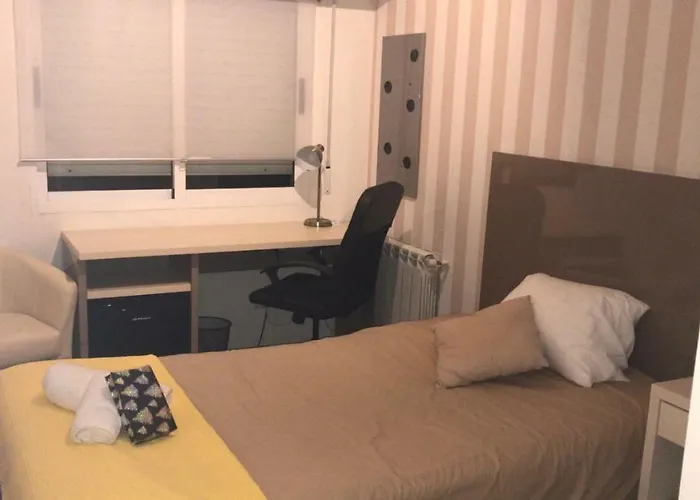 Residencia Compostela Couette-café *